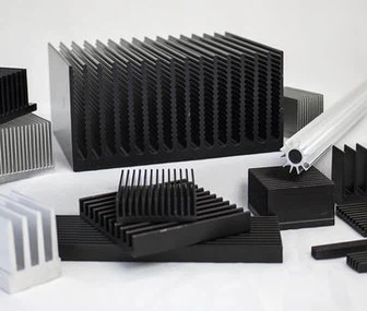 Extrudierte Aluminium-Kühlkörper