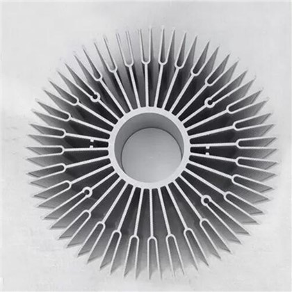 Runder Kühlkörper aus extrudiertem Aluminium